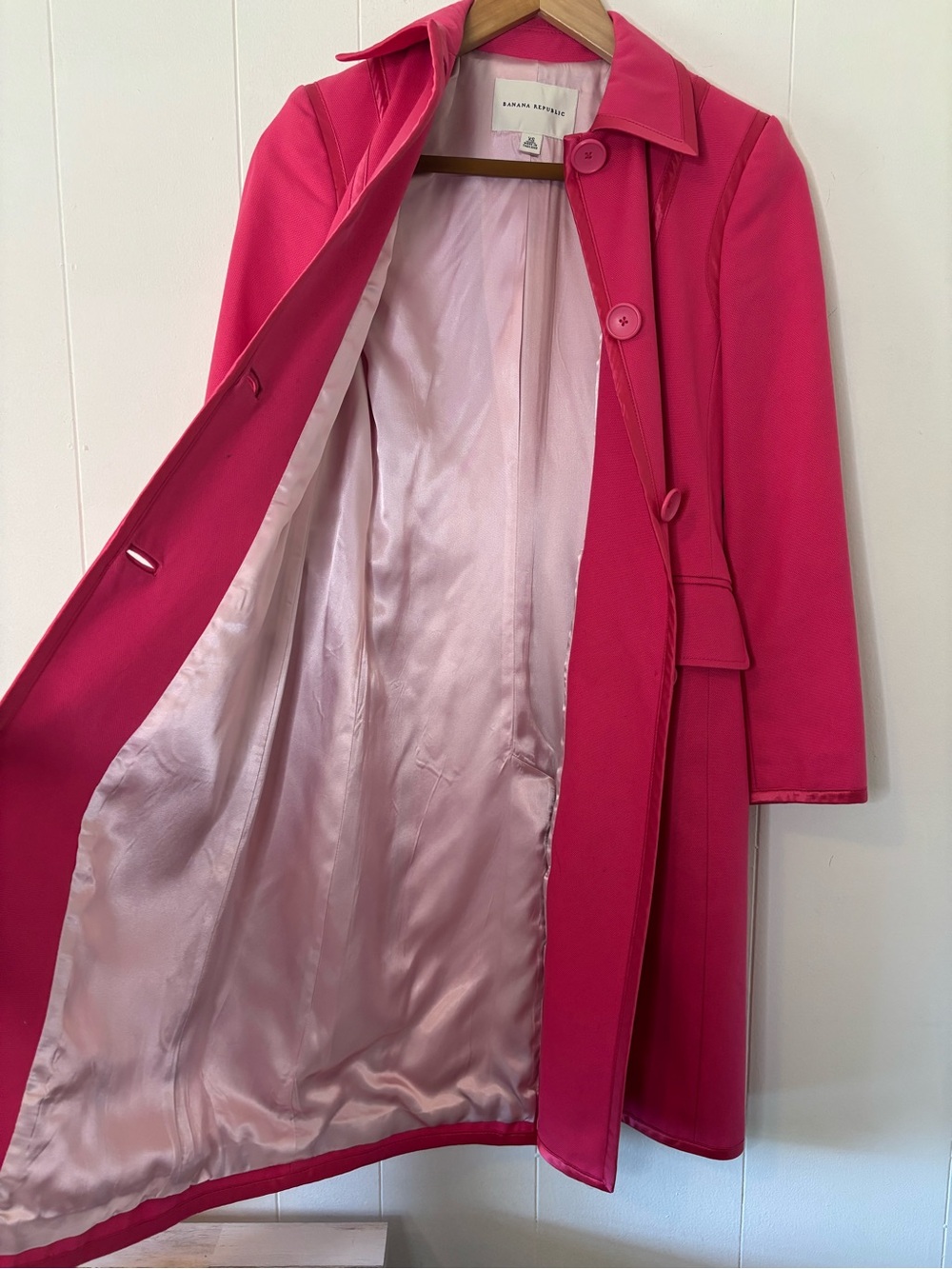 VTG Banana Republic Hot Pink Long Trench Coat, 2000s, Button Down, Cotton, XS - Picture 10 of 15